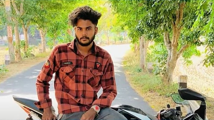 തുറന്നു കിടന്ന കാനയിലേക്ക് ബൈക്ക് വീണു; യുവാവ് മരിച്ചു