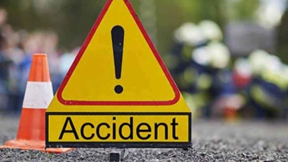 ശബരിമല തീർഥാടകരുടെ ബസ് ബൈക്കിലിടിച്ചു; കോട്ടയത്ത് വിദ്യാർഥി മരിച്ചു