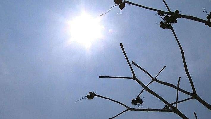 നാലു ഡിഗ്രി വരെ കൂടാം; മൂന്ന് ജില്ലകളില്‍ ഉയര്‍ന്ന താപനില മുന്നറിയിപ്പ്