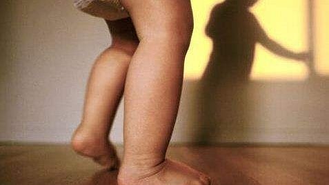 നഴ്‌സറിയില്‍നിന്ന് രണ്ടര വയസുകാരന്‍ തനിച്ച് വീട്ടില്‍ എത്തി; പരാതിയുമായി രക്ഷിതാക്കള്‍