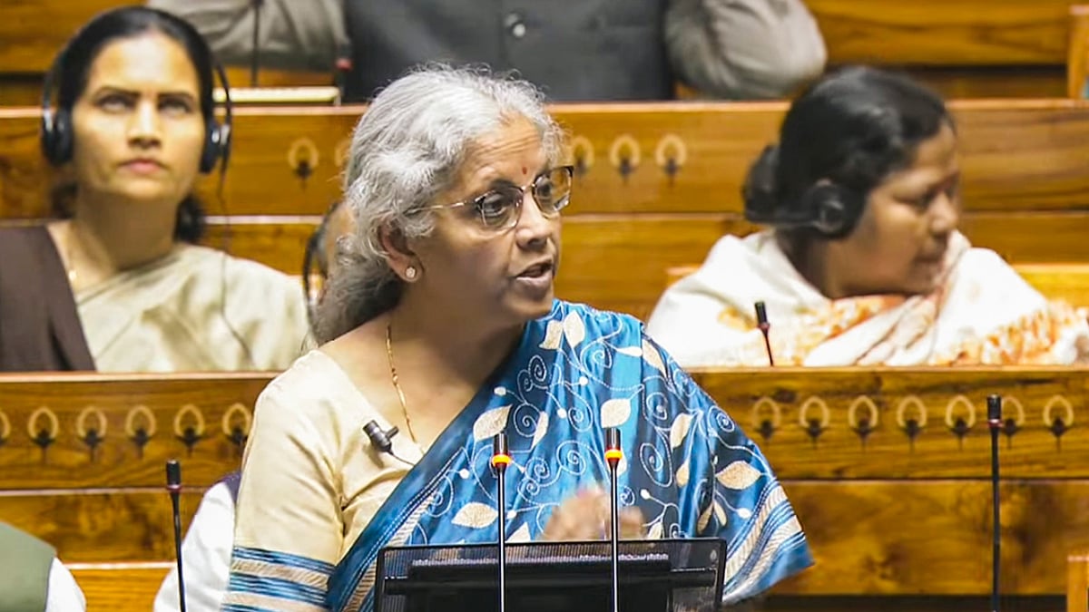 Budget 2024 live: '35 ലക്ഷം തൊഴില്‍ അവസരങ്ങള്‍ ഉടന്‍, ആദായ നികുതി സ്‌ലാബുകളിൽ മാറ്റമില്ല';ബജറ്റ് അവതരണം പൂര്‍ത്തിയായി