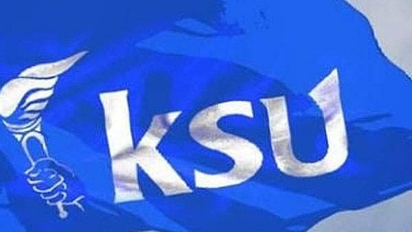 സിദ്ധാര്‍ഥന്റെ മരണം: കെഎസ്‌യു അനിശ്ചിതകാല റിലേ നിരാഹാരസമരം തുടങ്ങി