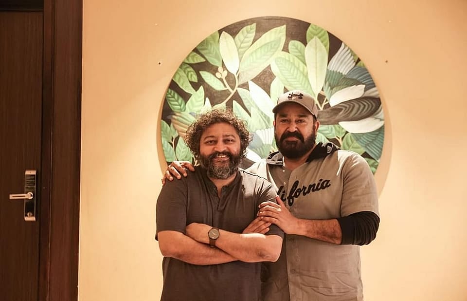 മലൈക്കോട്ടൈ പുറത്തുനിന്നല്ല, ഉള്ളില്‍ കയറി വെടിയുതിര്‍ക്കണം


