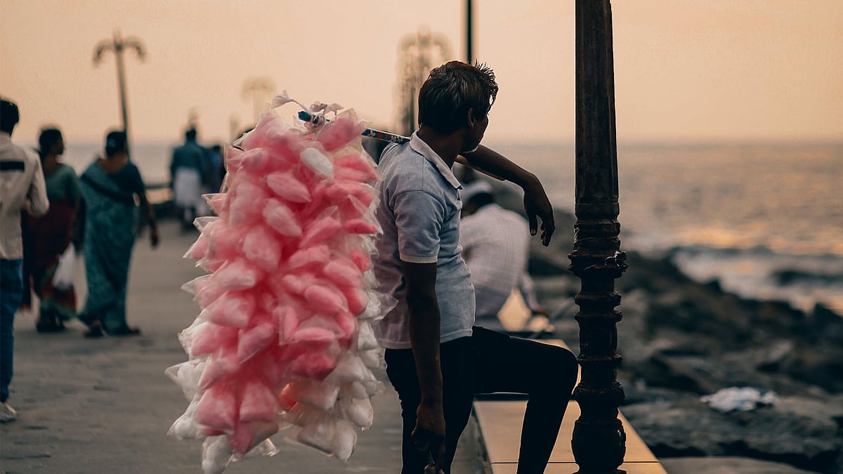 പഞ്ഞിമിഠായിയിൽ അർബുദത്തിന് കാരണമാകുന്ന റോഡാമൈൻ ബി കണ്ടെത്തി; ജാഗ്രത പുലർത്തണമെന്ന്  ഭക്ഷ്യസുരക്ഷാവകുപ്പ്