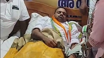 ആരോഗ്യനില മോശമായി; ഡീന്‍ കുര്യാക്കോസ് എംപിയെ ആശുപത്രിയിലേക്ക് മാറ്റി