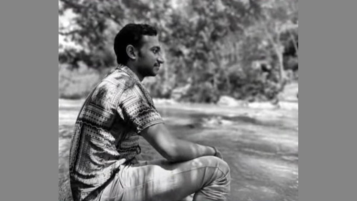 വിഴിഞ്ഞത്ത് ടിപ്പര്‍ ലോറിയില്‍ നിന്നും കരിങ്കല്ല് തെറിച്ചു വീണു; മെഡിക്കല്‍ വിദ്യാര്‍ത്ഥിക്ക് ദാരുണാന്ത്യം