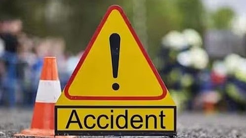 മുഖ്യമന്ത്രിയുടെ വാഹന വ്യൂഹത്തിലെ ആംബുലന്‍സ് അപകടത്തില്‍പ്പെട്ടു; അഞ്ച് പേര്‍ക്ക് പരിക്ക് 