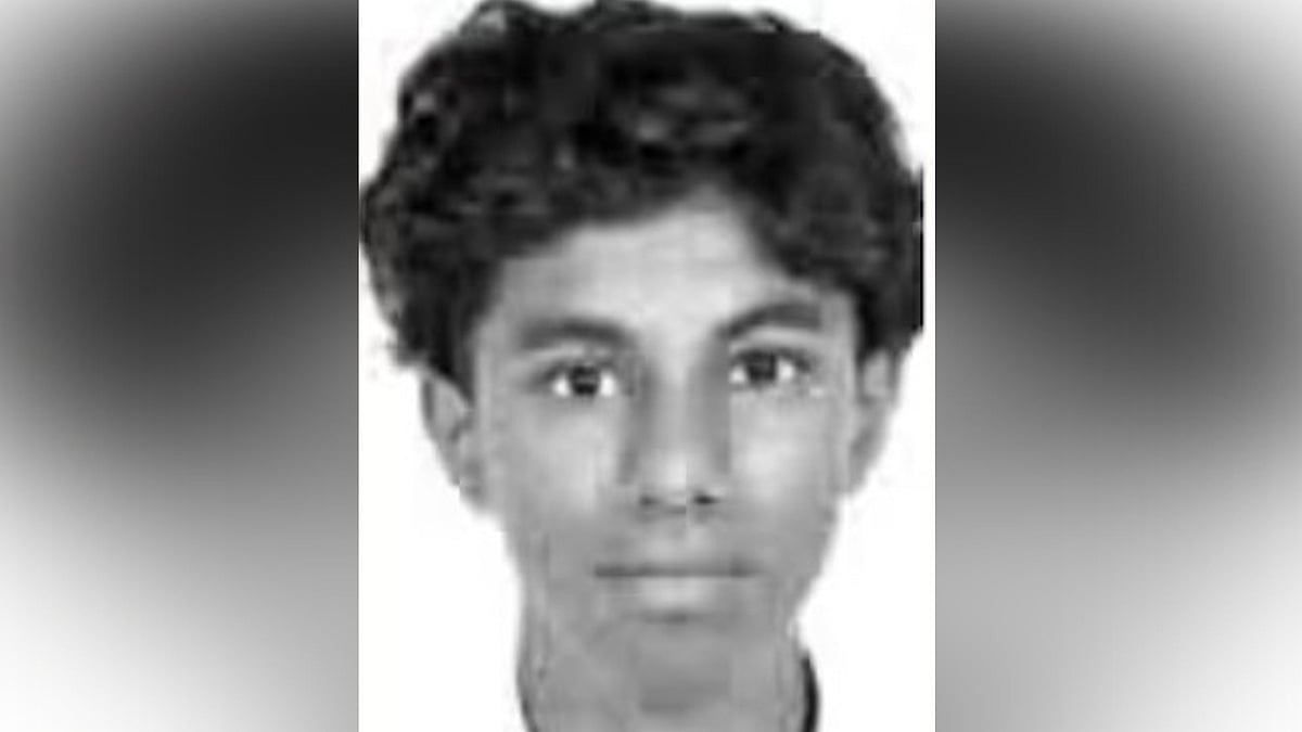 ബൈക്ക് സ്കൂൾ ബസിനു പിന്നിൽ ഇടിച്ചു; മലപ്പുറത്ത് 10ാം ക്ലാസ് വിദ്യാർഥിക്ക് ദാരുണാന്ത്യം