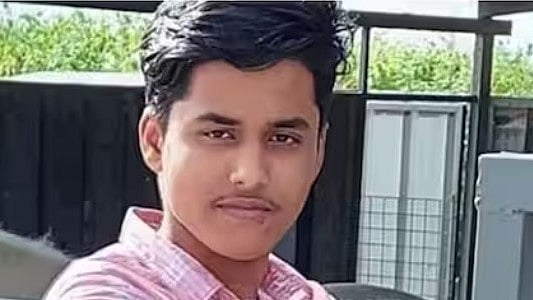 തലശ്ശേരി-മാഹി ബൈപ്പാസിലെ പാലത്തിന് മുകളില്‍നിന്ന് വീണ് പ്ലസ് ടു വിദ്യാര്‍ത്ഥിക്ക് ദാരുണാന്ത്യം