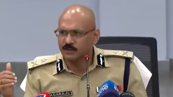 
കരഞ്ഞപ്പോള്‍ വായ് പൊത്തി, ബോധം പോയപ്പോള്‍ പേടിച്ച് 
ഉപേക്ഷിച്ചു, അറസ്റ്റിലായത്  പോക്‌സോ കേസ് പ്രതി 