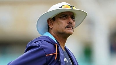 കാശ് കൊടുത്തവര്‍ ക്യാപ്റ്റനെ തീരുമാനിക്കും..., എങ്കിലും ഇത്രയും വഷളാക്കേണ്ടിയിരുന്നില്ല: രവി ശാസ്ത്രി 