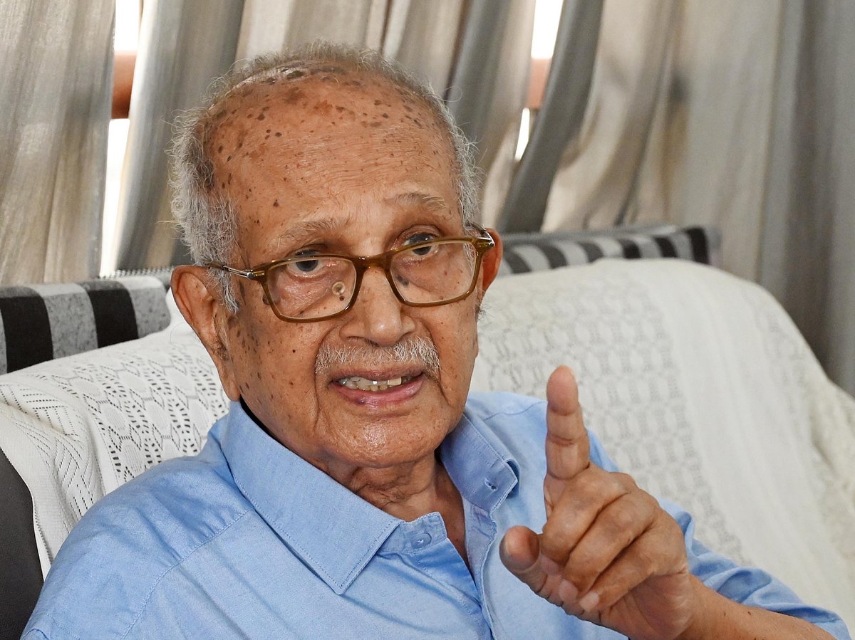  ''എന്താകും നമ്മുടെ ജനാധിപത്യത്തിന്റെ ഭാവി എന്നു തിരിച്ചറിയാന്‍ പറ്റുന്ന തെരഞ്ഞെടുപ്പാണ് ഇത്''
