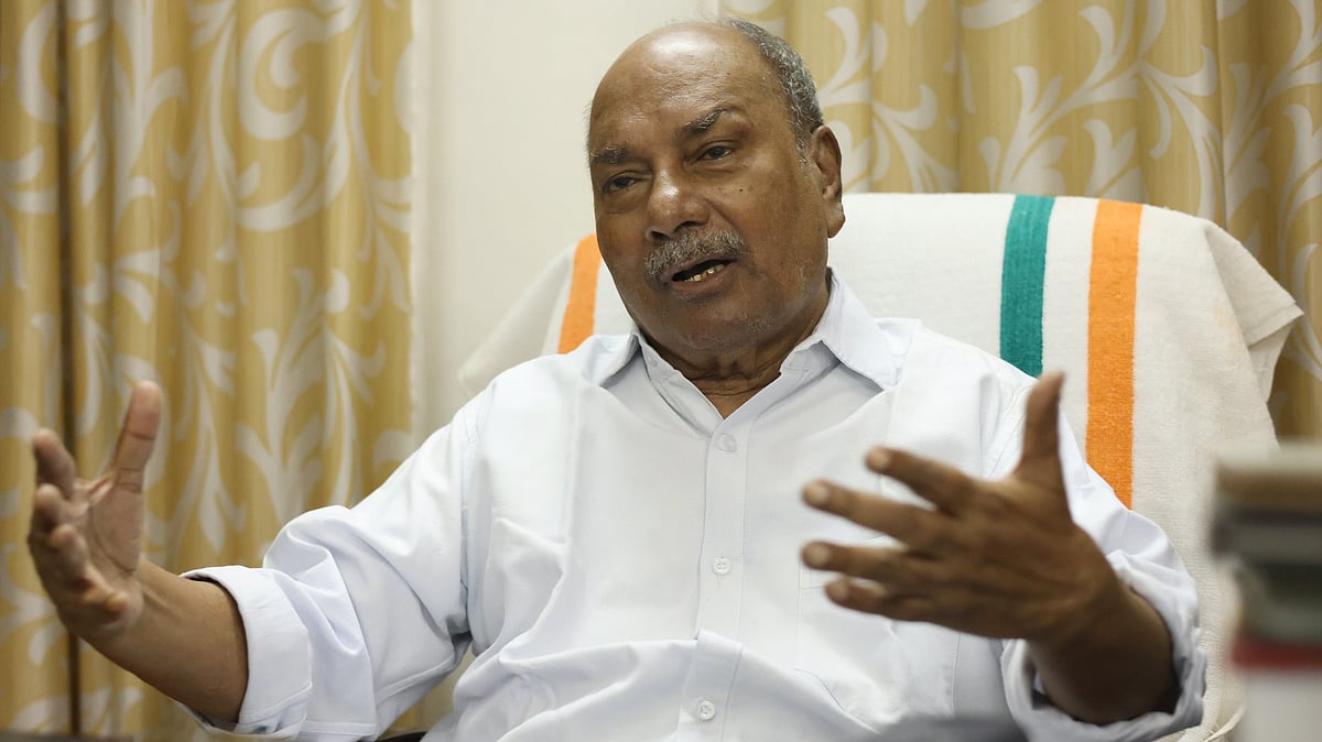 Exclusive / ആന്റണിയെ തിരിച്ചെത്തിക്കാന് നീക്കം; കോണ്ഗ്രസില് ഉന്നതാധികാര സമിതി വരും