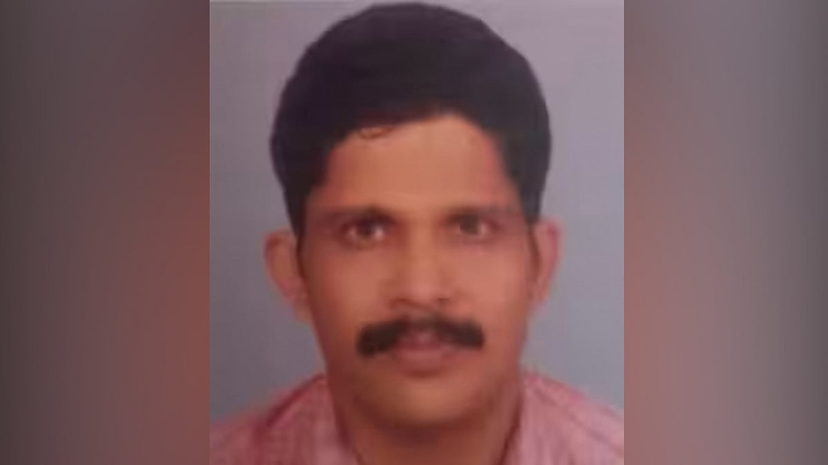 വിജിലൻസ് കേസിൽ അഞ്ചാം പ്രതി; പഞ്ചായത്ത് ക്ലർക്ക് തൂങ്ങി മരിച്ച നിലയിൽ