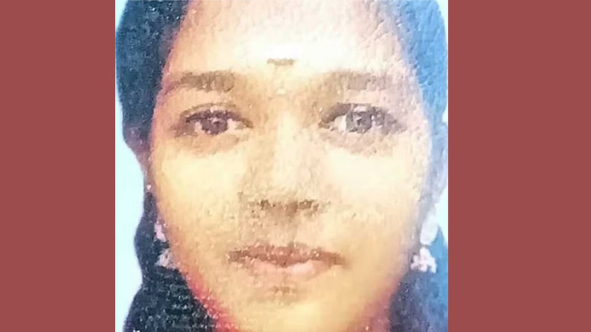 നിലമ്പൂരില്‍ കാണാതായ 17കാരി വനത്തിനുള്ളില്‍ മരിച്ചനിലയില്‍; അന്വേഷണം