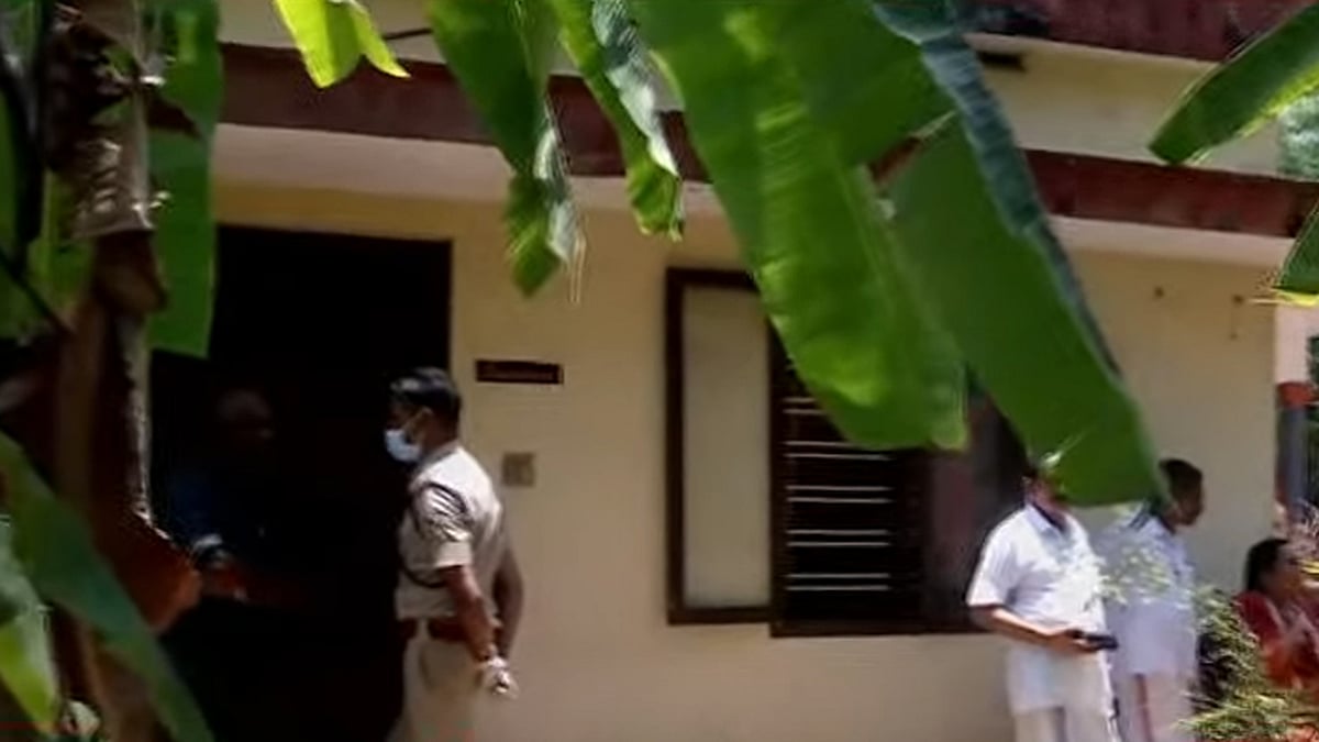 കണ്ണൂരില്‍ അമ്മയും മകളും വീട്ടിനുള്ളില്‍ മരിച്ചനിലയില്‍; അന്വേഷണം 