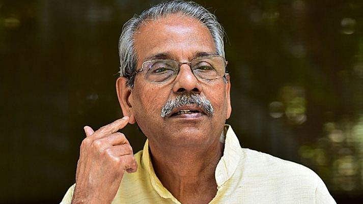 അക്ഷരോത്സവം കേന്ദ്രമന്ത്രി ഉദ്ഘാടനം ചെയ്തു; സി രാധാകൃഷ്ണന്‍ കേന്ദ്രസാഹിത്യ അക്കാദമി വിശിഷ്ടാംഗത്വം രാജിവച്ചു