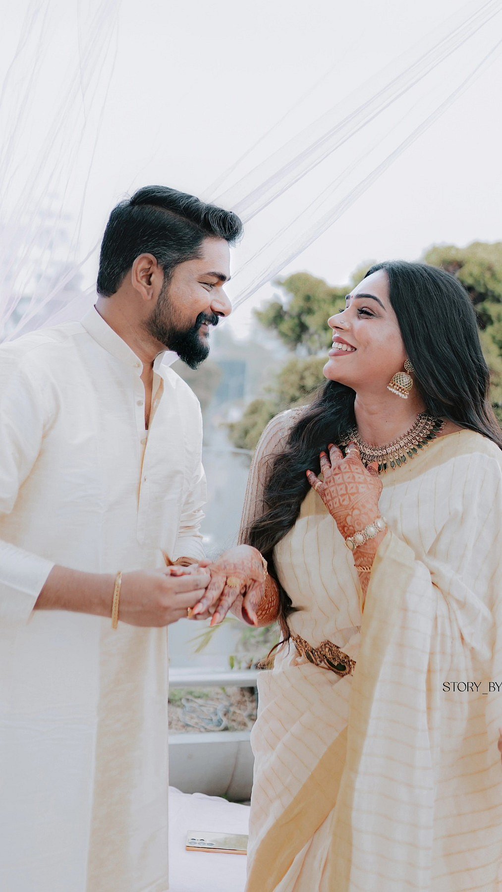 'എന്റെ ഹൃദയം കവർന്നവൻ'; സീമ വിനീത് വിവാഹിതയാവുന്നു