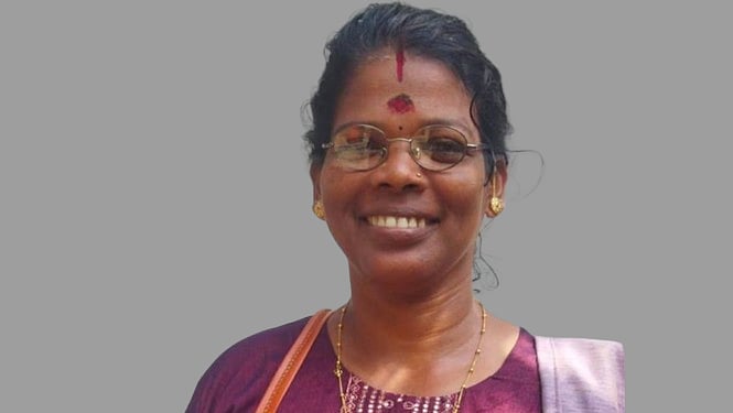 ആലപ്പുഴയില്‍ വീട്ടമ്മ തോട്ടില്‍ വീണ് മരിച്ചു,അപസ്മാരമുണ്ടായിരുന്നതായി വീട്ടുകാര്‍