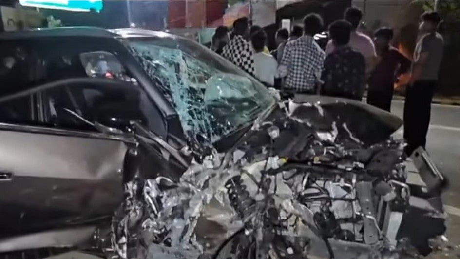 താമരശ്ശേരിയില്‍ കാറുകള്‍ കൂട്ടിയിടിച്ചു; ഏഴു പേര്‍ക്ക് പരിക്ക്, ഒരാളുടെ നില ഗുരുതരം