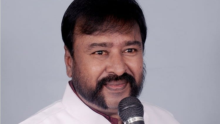 10 ദിവസമായി തെരഞ്ഞെടുപ്പ് പ്രചാരണത്തില്‍; തമിഴ് നടന്‍ അരുള്‍മണി ഹൃദയാഘാതത്തെ തുടര്‍ന്ന് മരിച്ചു
