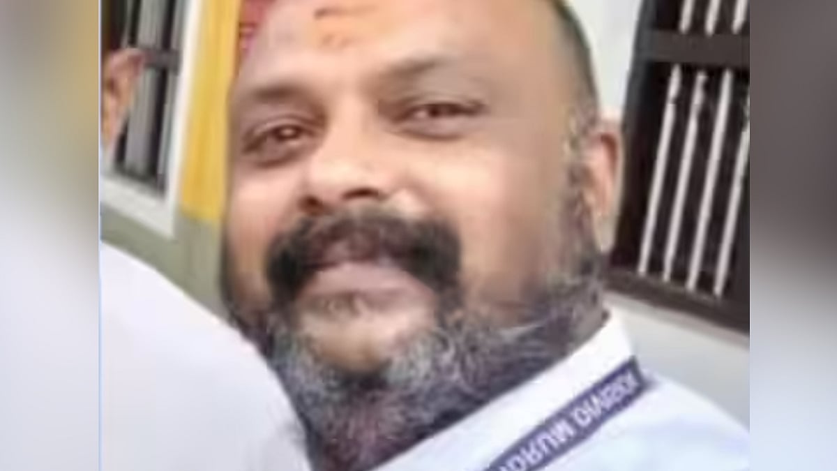 ടിക്കറ്റ് ചോദിച്ചതിൽ തർക്കം; തൃശൂരിൽ ടിടിഇയെ ട്രെയിനിൽ നിന്ന് തള്ളിയിട്ടു കൊന്നു
