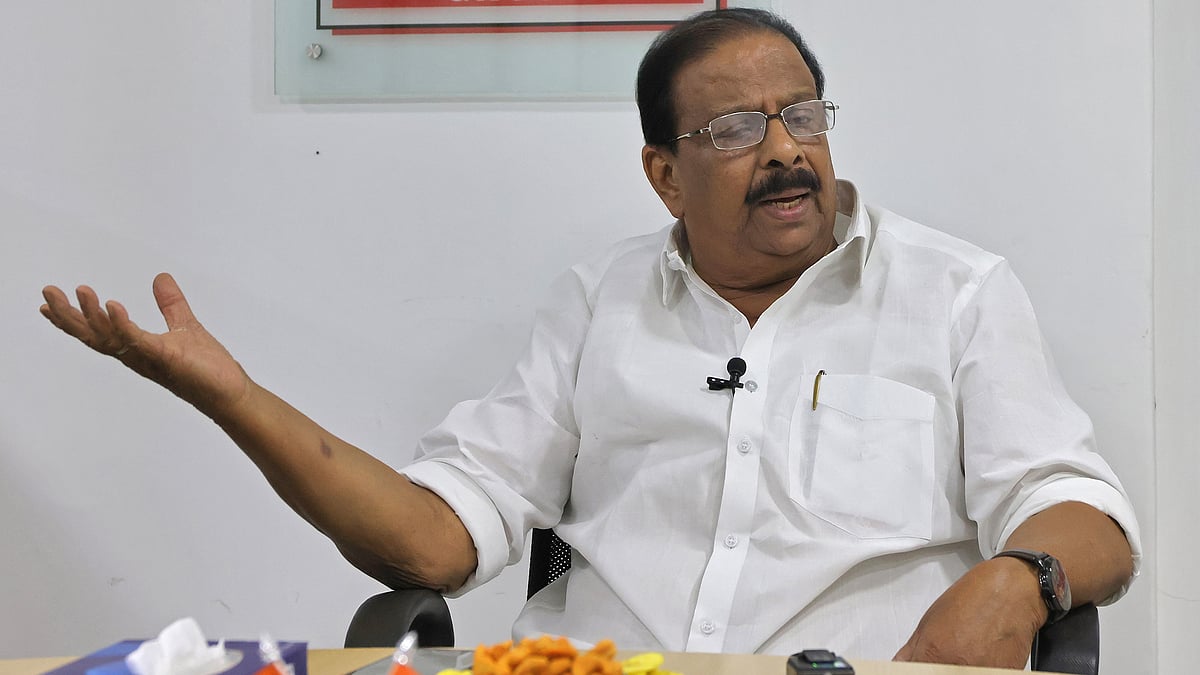 സിനിമയിലായാലും രാഷ്ട്രീയത്തിലായാലും, സ്ത്രീകളോട് 'അന്തസ്സില്ലാതെ' പെരുമാറുന്നത് ആരൊക്കെയെന്ന് കേരളത്തിന് നന്നായി അറിയാം 