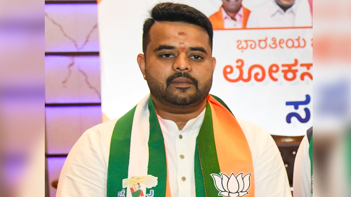 ലൈംഗിക വീഡിയോ വിവാദം: പ്രജ്വല് രേവണ്ണയ്ക്കെതിരെ ലുക്കൗട്ട് നോട്ടീസ്