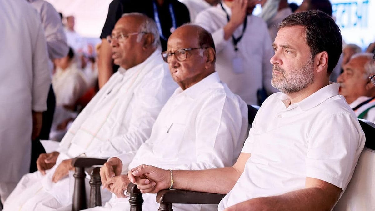 എന്‍സിപി കോണ്‍ഗ്രസില്‍ ലയിക്കുന്നു?; സൂചനയുമായി പവാര്‍, അഭ്യൂഹങ്ങള്‍ ശക്തം