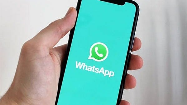 ഇനി ചിത്രങ്ങള്‍ക്കും വീഡിയോകള്‍ക്കും എളുപ്പം റിയാക്ട് ചെയ്യാം; പുതിയ ഫീച്ചര്‍ 