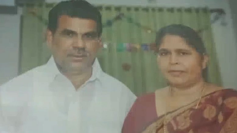 കോലഞ്ചേരിയിൽ 71കാരൻ ഭാര്യയെ വെട്ടിക്കൊന്നു; പൊലീസ് സ്റ്റേഷനിലെത്തി കീഴടങ്ങി