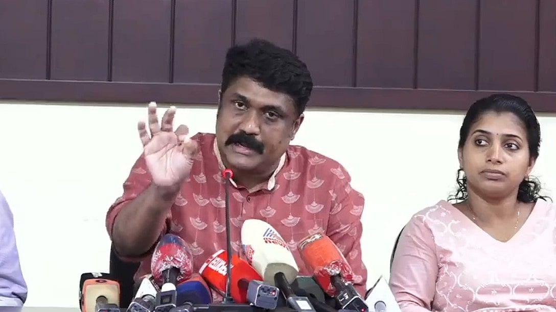 യാത്രക്കാരെ ഇറക്കിവിട്ടിട്ടില്ല; സച്ചിന്‍ദേവ് പറഞ്ഞത് ബസ് ഡിപ്പോയിലേക്ക് വിടാന്‍; വിശദീകരിച്ച് റഹീം