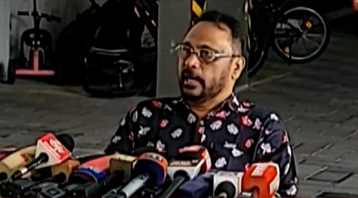 സെക്രട്ടേറിയറ്റ് വളയല്‍ വിഎസിന്റെ പിടിവാശം മൂലം; തിരുവഞ്ചൂരിന്റെ വീട്ടില്‍ പോയത് ഞാനും ബ്രിട്ടാസും ഒന്നിച്ച്;  വിശദീകരിച്ച് ചെറിയാന്‍ ഫിലിപ്പ്