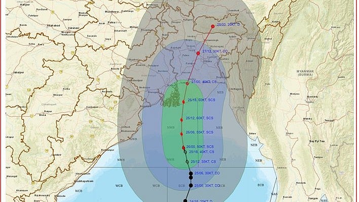 120 കിലോമീറ്റര് വേഗം, റിമാല് ചുഴലിക്കാറ്റ് അതീതീവ്രമായി; ബംഗാള്, ഒഡീഷ തീരദേശ ജില്ലകളില് അതിശക്തമായ മഴയ്ക്ക് സാധ്യത, ജാഗ്രത-വീഡിയോ