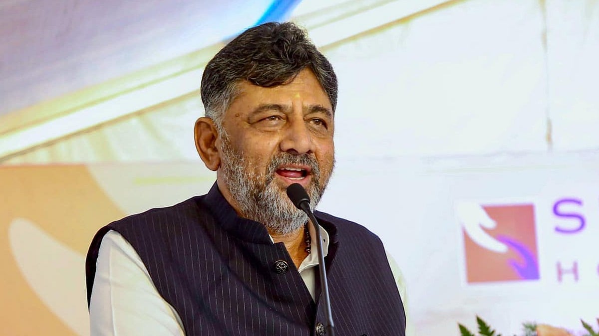 'ഡികെ മാജിക്ക്' കേരളത്തിലും ആവർത്തിക്കുമോ? കോൺ​ഗ്രസ്, 'വാർ റൂം' തുറക്കുന്നു...