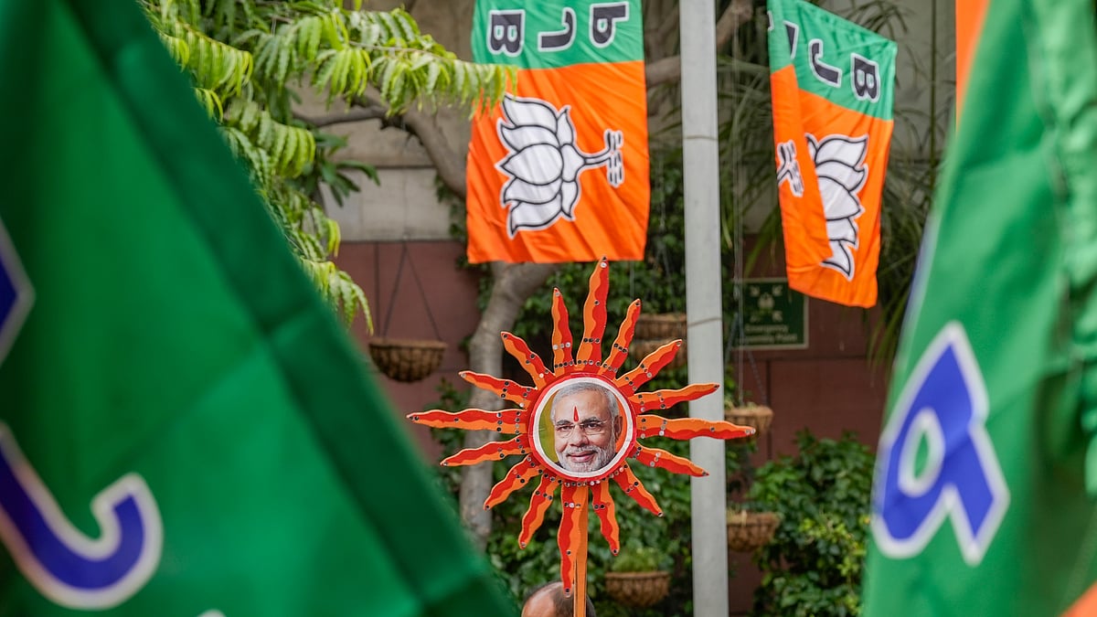 44 സ്ഥാനാര്‍ത്ഥികളുടെ പേര് പുറത്തു വിട്ടു, നിമിഷങ്ങള്‍ക്കകം പിന്‍വലിച്ച് ബിജെപി; 15 പേരുടെ പുതിയ പട്ടിക പ്രഖ്യാപിച്ചു