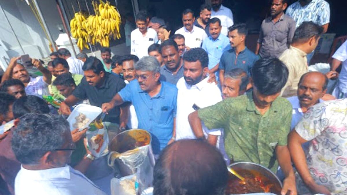 രണ്ടായിരം പേര്‍ക്ക് പിടിയും പോത്തു കറിയും; ഫ്രാന്‍സിസ് ജോര്‍ജിന്‍റെ ജയം ആഘോഷിച്ച് പിറവം