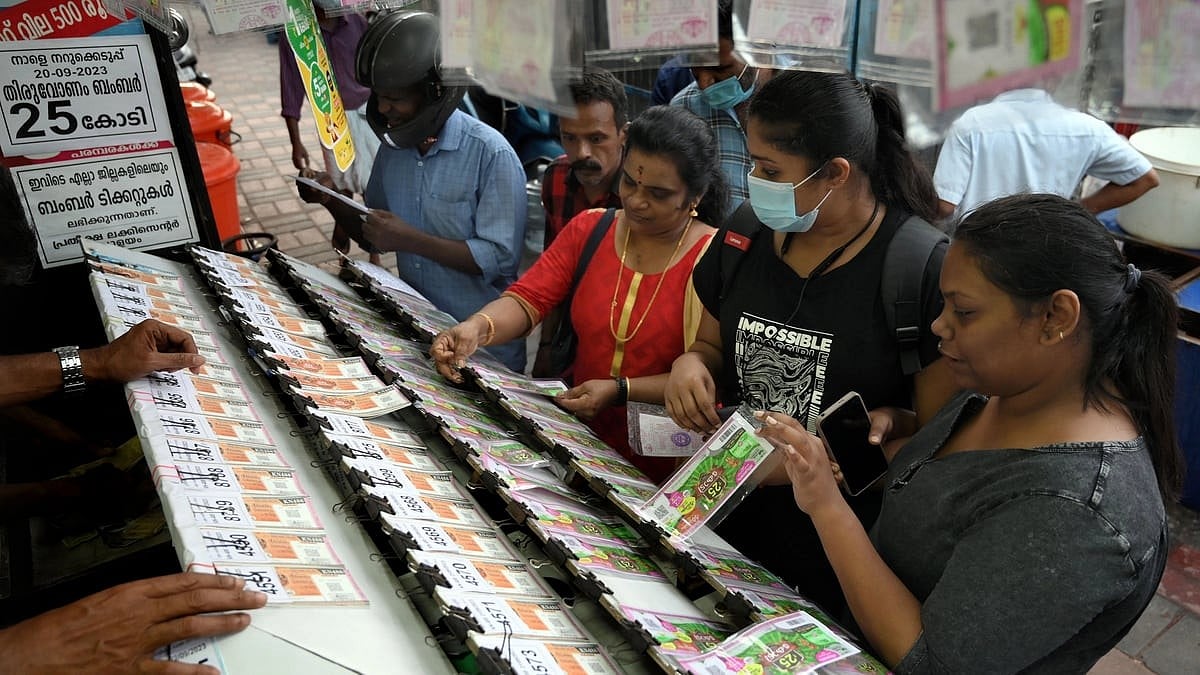 70ലക്ഷം രൂപയുടെ ഭാഗ്യശാലി ആര്?; അക്ഷയ ലോട്ടറി ഫലം പ്രഖ്യാപിച്ചു
