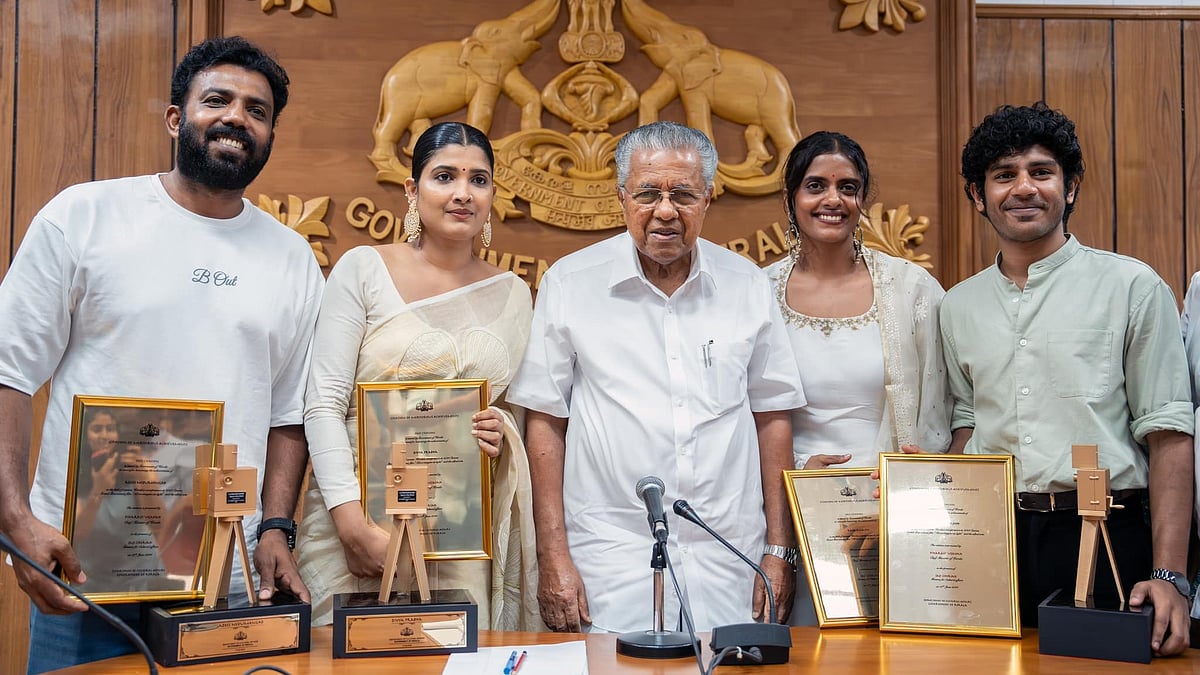 കാനിൽ മലയാളത്തിന്റെ അഭിമാനമായി; 'ഓൾ വി ഇമാജിൻ ആസ് ലൈറ്റ്' താരങ്ങളെ ആദരിച്ച് സർക്കാർ