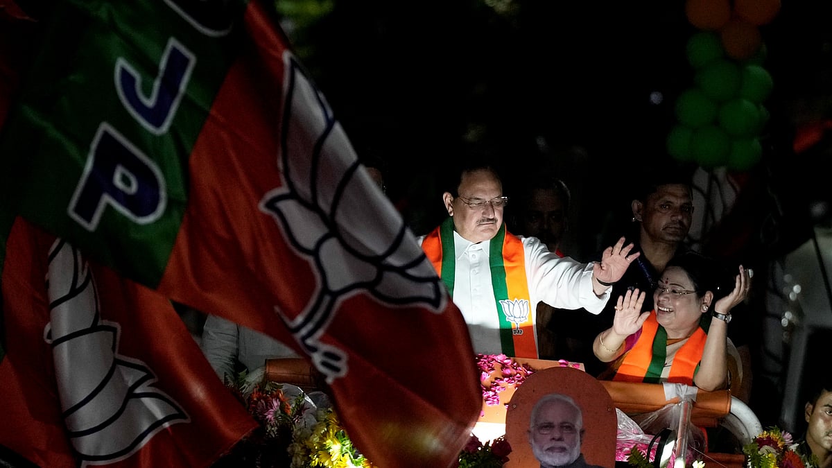 ഒറ്റ മണിക്കൂറില്‍ 300 ലേക്ക് കുതിച്ച് എന്‍ഡിഎ; ബിജെപിയുടെ ലീഡ് 250 കടന്നു