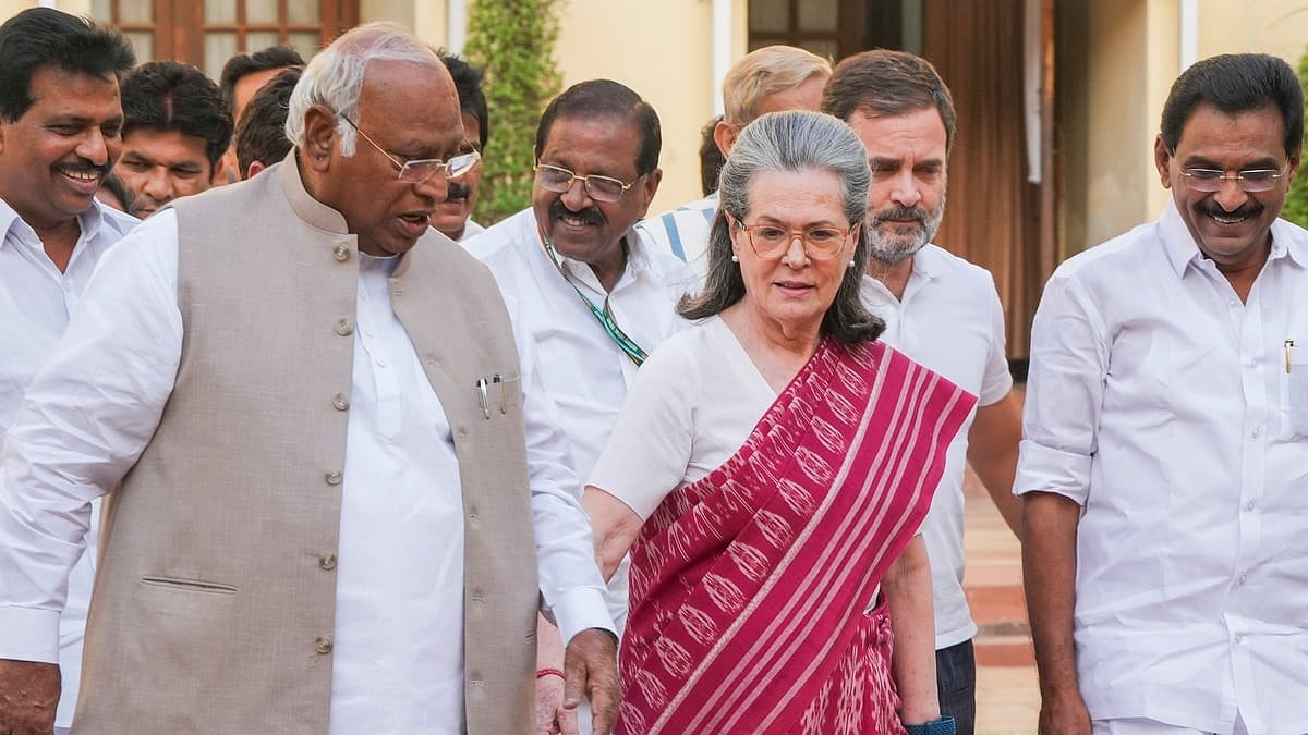 സോണിയ ​ഗാന്ധി കോൺ​ഗ്രസ് പാർലമെന്‍ററി പാർട്ടി ചെയർപേഴ്സൻ