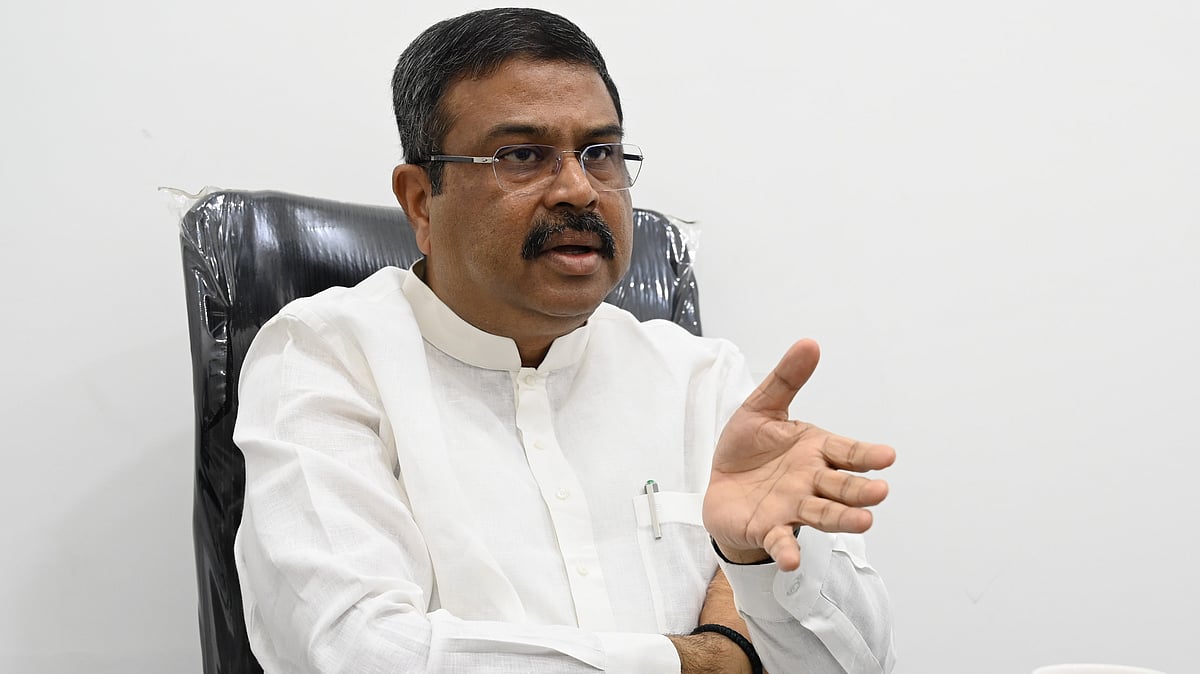 നീറ്റ്: ഏതു തരത്തിലുള്ള ചര്‍ച്ചയ്ക്കും തയ്യാര്‍; ഒരാളെ പോലും രക്ഷപ്പെടാന്‍ അനുവദിക്കില്ലെന്ന് കേന്ദ്രമന്ത്രി ധര്‍മ്മേന്ദ്ര പ്രധാന്‍
