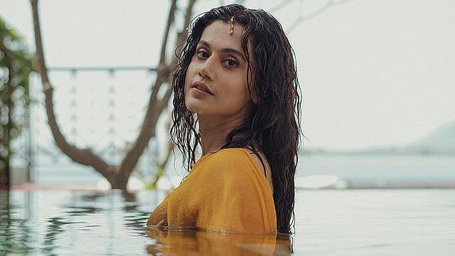 'താപ്‌സി പന്നു ഇന്ത്യ വിട്ടു, വിദേശത്ത് സ്ഥിരതാമസമാക്കി'; ഇതിലും മികച്ചൊരു തലക്കെട്ട് കിട്ടിയില്ലേ എന്ന് നടി
