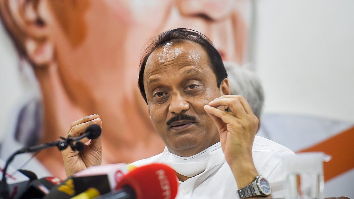 അജിത് പവാര് വിഭാഗം എന്സിപിക്ക് വീണ്ടും തിരിച്ചടി; നാലു നേതാക്കള് പാര്ട്ടി വിട്ടു