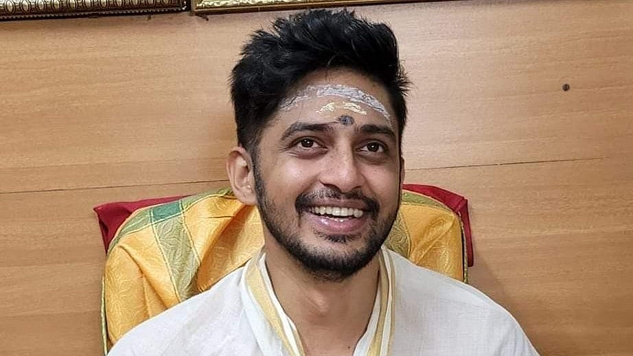 കണ്ഠര് രാജീവര് ഒഴിയുന്നു; ശബരിമല തന്ത്രി സ്ഥാനത്ത് ഇനി മകൻ