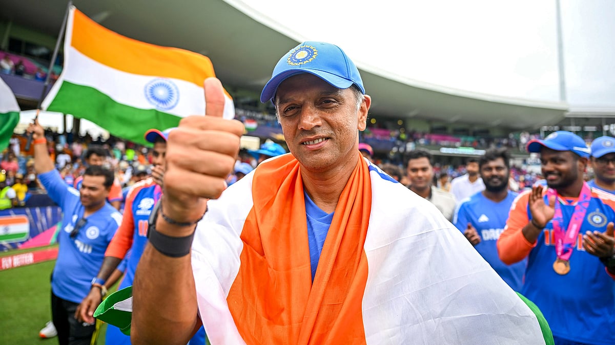 കൊല്‍ക്കത്തയിലേക്കല്ല, രാഹുല്‍ ദ്രാവിഡ് രാജസ്ഥാന്‍ റോയല്‍സിന്റെ പരിശീലകനായേക്കും