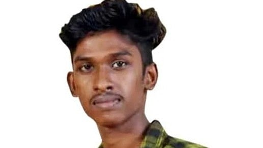 ബൈക്കപകടത്തിൽ ചികിത്സയിലായിരുന്ന യുവാവ് മരിച്ചു