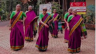 ഇതല്ലേ മോനേ ഇപ്പോഴത്തെ ട്രെന്‍ഡ്, ദേ പിടിച്ചോ... തോബാ തോബ! വൈറലായി മുത്തശ്ശിമാരുടെ ഗ്രൂപ്പ് ഡാന്‍ഡ്