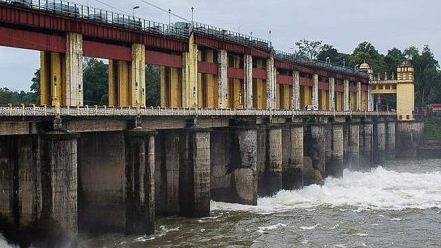 ഭൂതത്താൻകെട്ട് ഡാമിന്റെ ഷട്ടറുകൾ തുറന്നു; പെരിയാർ തീരത്ത് ജാ​ഗ്രതാ നിർദേശം