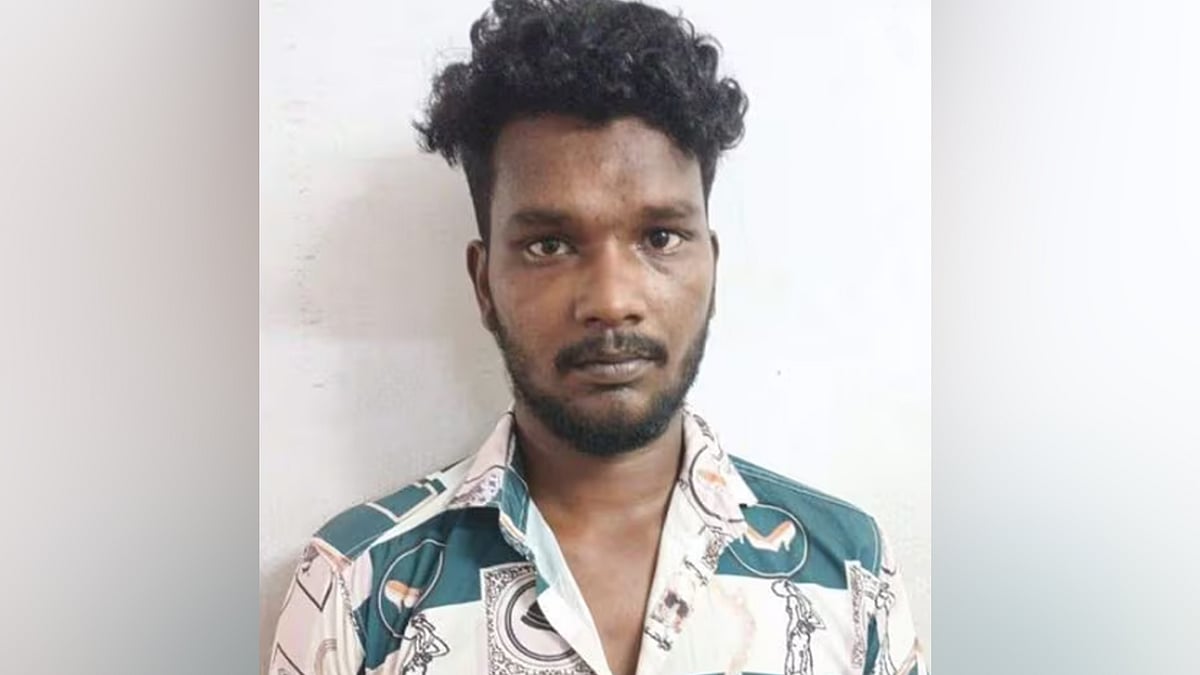 ഹെൽമറ്റ് ധരിച്ചെത്തി മദ്യവുമായി കടക്കും; പല ദിവസങ്ങളിലായി മോഷ്ടിച്ചത് 60,000 രൂപയുടെ മദ്യം; പിടിയിൽ